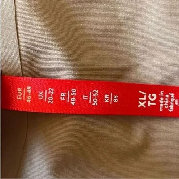 Spanx Microfiber Tan Lightweight Breathable Non-Compression Shaper Tank Top XL - Picture 9 of 11